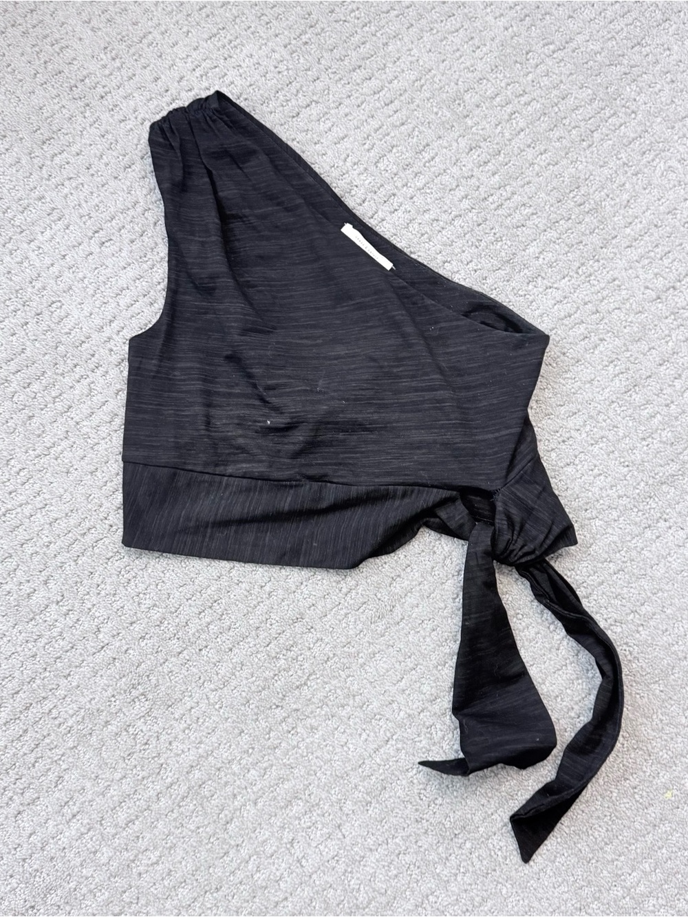 Asymmetric Black One-Shoulder Tie-Side Croptop - Picture 2 of 4